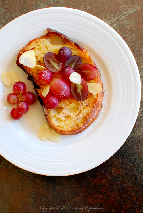 French toast and grapes