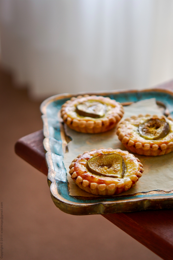 Sinemage Fig Tartlets in Tray