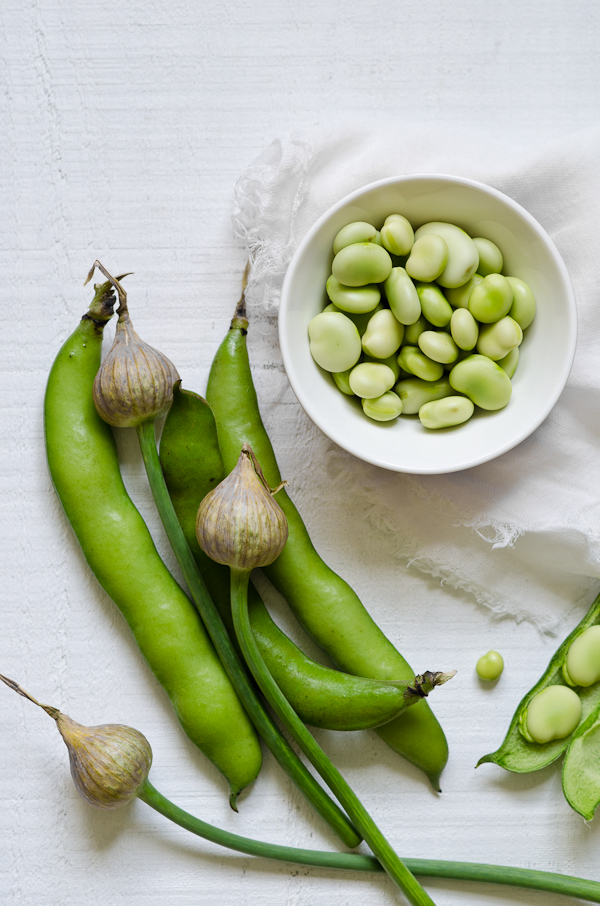 Broad Beans and Garlic Spears | At Down Under | Viviane Perenyi
