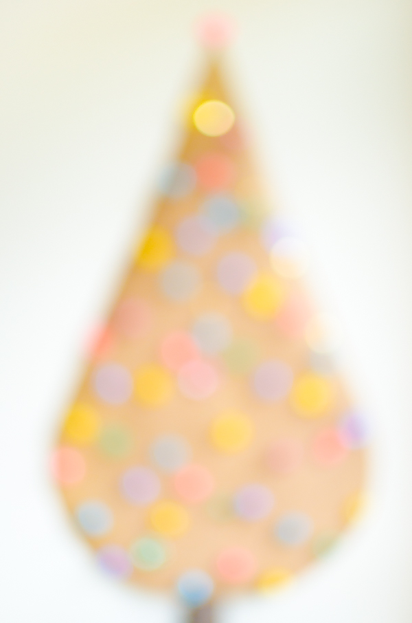 © 2011 Viviane Perenyi Paper Christmas Tree