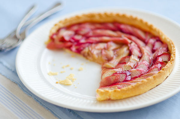 Rhubarb Tart - © 2012 Viviane Perenyi | At Down Under