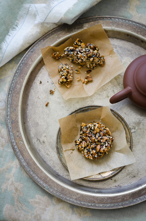 Peanut and Sesame Candy | At Down Under | Viviane Perenyi