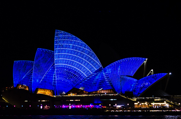 Opera House Sydney Vivid | At Down Under | Viviane Perenyi